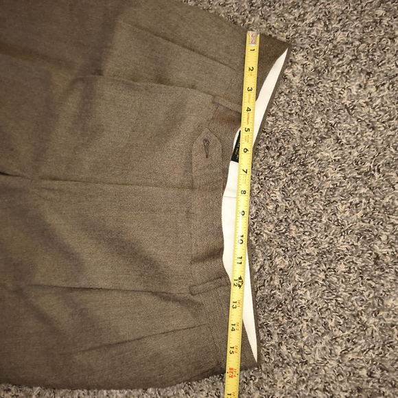 Oscar de la Renta 2 Piece Suit 44L 38W - Picture 6 of 11